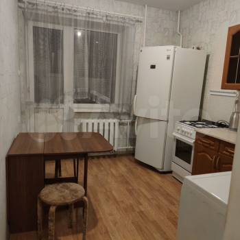 Сдается 1-комнатная квартира, 46 м²