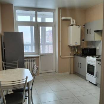 Сдается 1-комнатная квартира, 41 м²