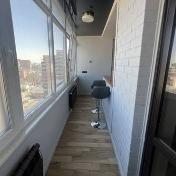 Продается 1-комнатная квартира, 39 м²