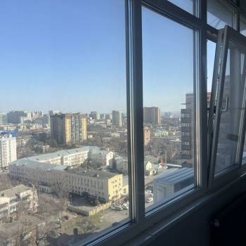 Продается 1-комнатная квартира, 39 м²