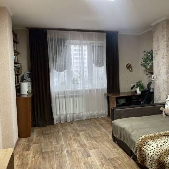 Сдается 1-комнатная квартира, 46 м²