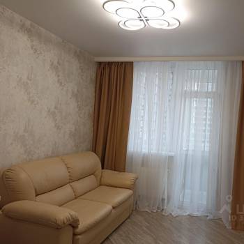 Сдается 1-комнатная квартира, 40 м²