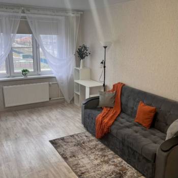 Сдается 1-комнатная квартира, 38 м²