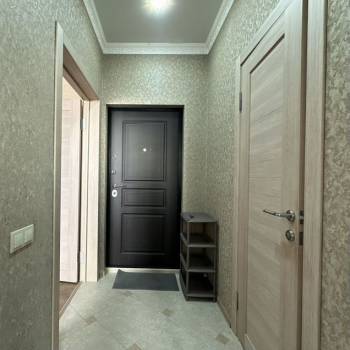 Продается 1-комнатная квартира, 38 м²