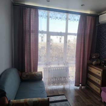 Продается 1-комнатная квартира, 41 м²