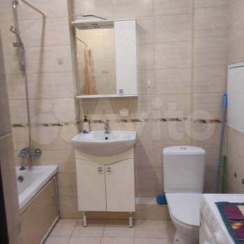 Сдается 1-комнатная квартира, 40 м²