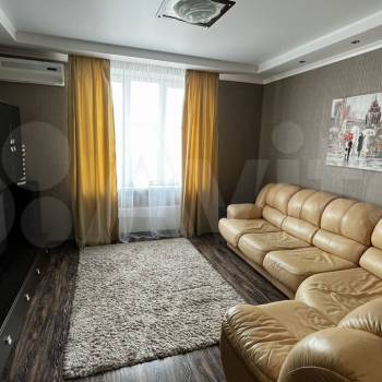 Сдается 2-х комнатная квартира, 70 м²