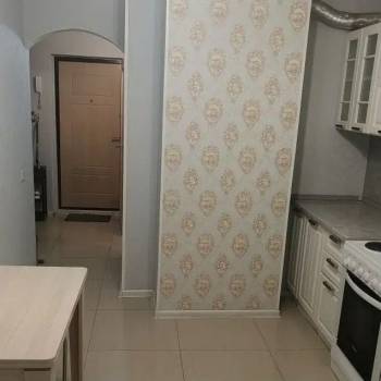 Сдается 1-комнатная квартира, 42 м²