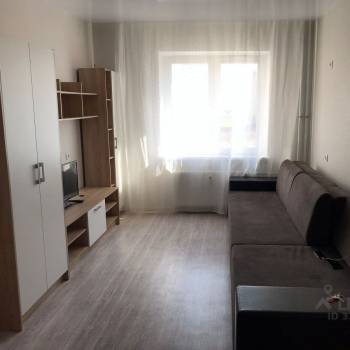 Сдается 1-комнатная квартира, 38 м²