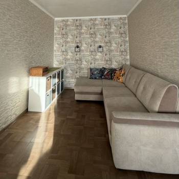 Продается 1-комнатная квартира, 43,7 м²