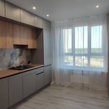 Продается 1-комнатная квартира, 37 м²
