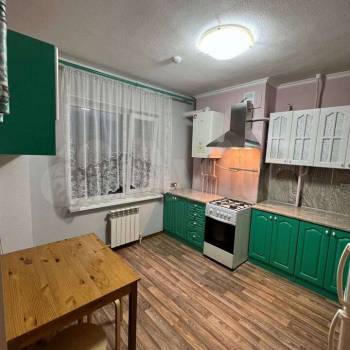 Сдается 1-комнатная квартира, 50,2 м²