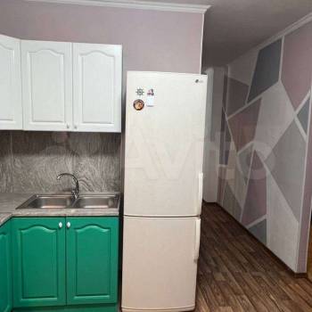 Сдается 1-комнатная квартира, 50,2 м²