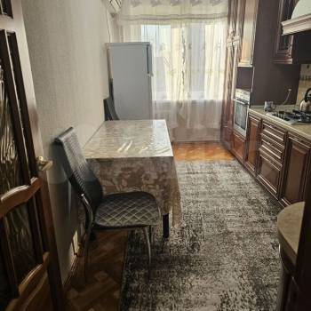 Сдается Многокомнатная квартира, 67 м²