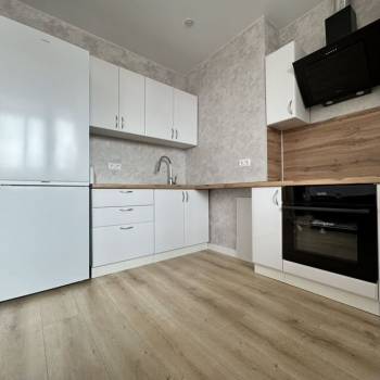 Сдается 1-комнатная квартира, 42 м²