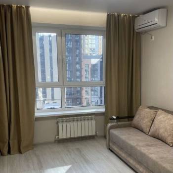 Сдается 1-комнатная квартира, 37 м²