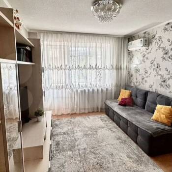 Продается 3-х комнатная квартира, 50 м²