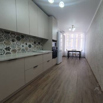 Сдается 2-х комнатная квартира, 60 м²