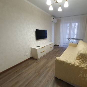 Сдается 2-х комнатная квартира, 60 м²