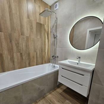 Продается 1-комнатная квартира, 40 м²