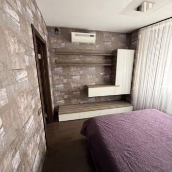 Сдается 2-х комнатная квартира, 74,8 м²