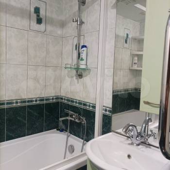 Сдается Многокомнатная квартира, 64 м²