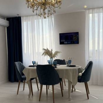 Сдается 1-комнатная квартира, 60 м²