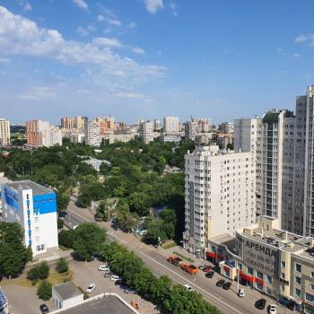 Сдается 2-х комнатная квартира, 80 м²