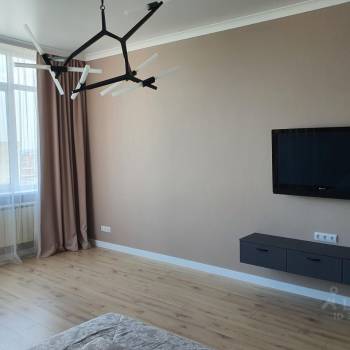 Сдается 2-х комнатная квартира, 80 м²