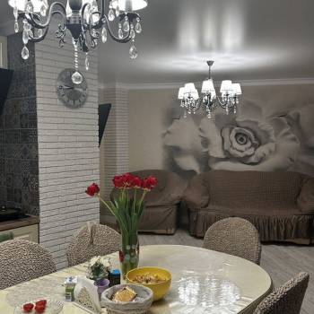 Продается Многокомнатная квартира, 105 м²