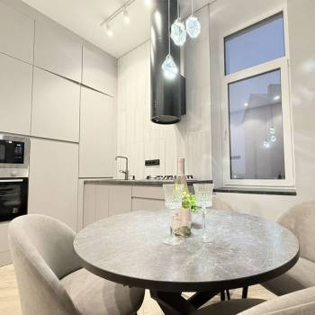 Продается 1-комнатная квартира, 36,6 м²