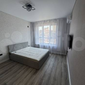 Сдается 1-комнатная квартира, 42 м²