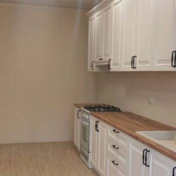 Сдается 2-х комнатная квартира, 90 м²