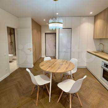 Сдается 1-комнатная квартира, 44 м²