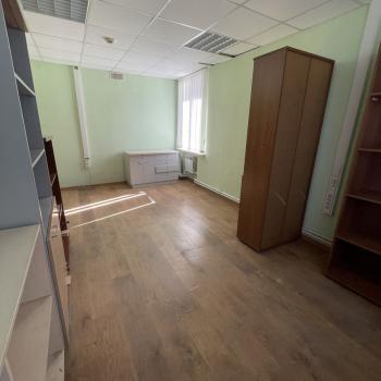 Сдается Офис, 301 м²