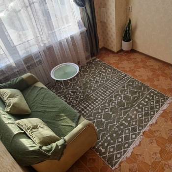 Сдается 1-комнатная квартира, 43 м²