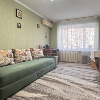 Продается 3-х комнатная квартира, 63 м²