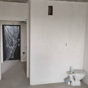 Продается 1-комнатная квартира, 42,2 м²