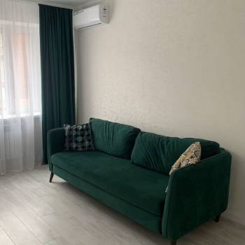 Сдается 1-комнатная квартира, 35 м²