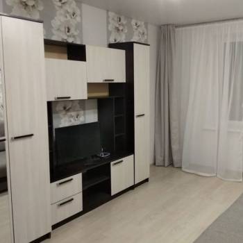 Сдается 1-комнатная квартира, 40,7 м²