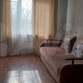 Сдается 1-комнатная квартира, 35 м²