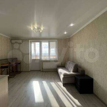 Сдается 1-комнатная квартира, 35 м²