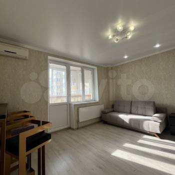 Сдается 1-комнатная квартира, 35 м²
