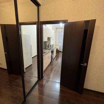 Сдается 2-х комнатная квартира, 64 м²