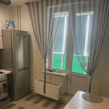 Сдается 1-комнатная квартира, 40 м²