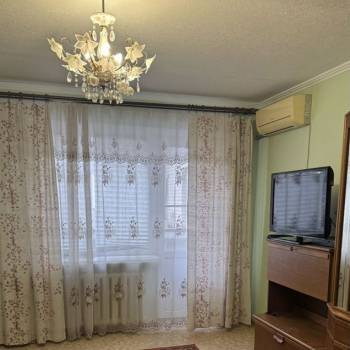 Продается 3-х комнатная квартира, 64 м²