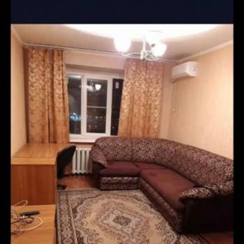 Продается 1-комнатная квартира, 40 м²