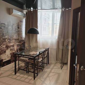 Сдается 1-комнатная квартира, 45 м²