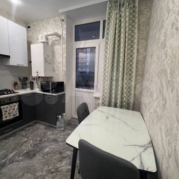 Сдается 1-комнатная квартира, 35 м²