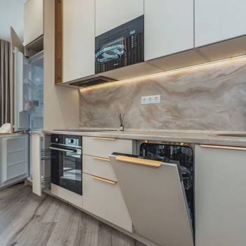 Продается 1-комнатная квартира, 32 м²